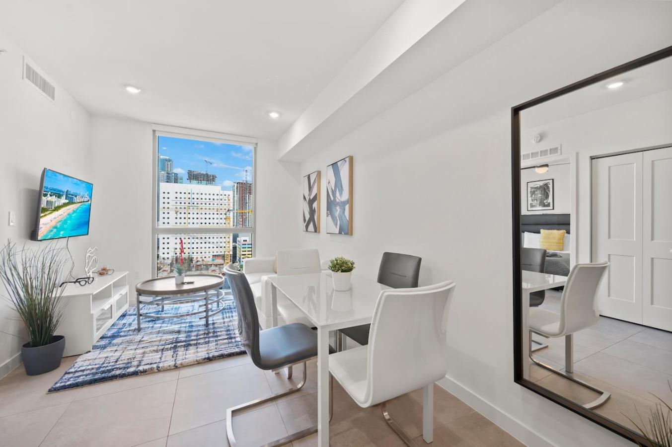 Modern Unit Mins From Brickell With Free Parking Apartment Miami Exterior foto